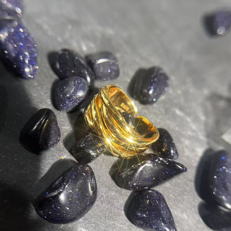 Gylden wave Ring | Sammen mot brystkreft